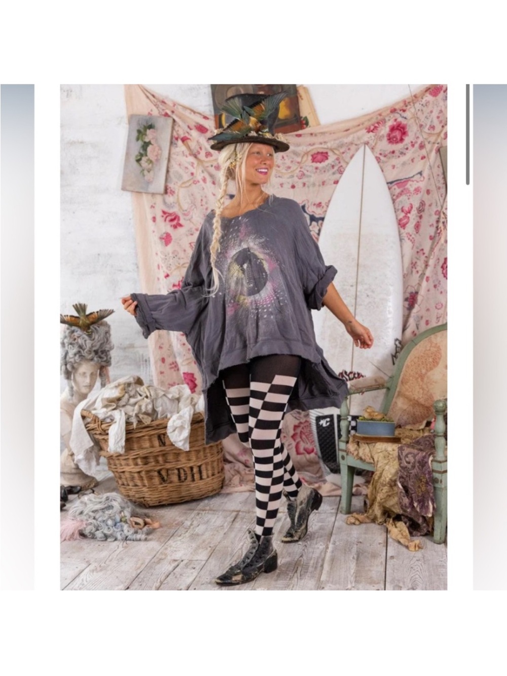 Magnolia Pearl 🪩💕 Francis Hi Lo Washed Gray Disco Sweatshirt Top OSFM - Picture 3 of 10